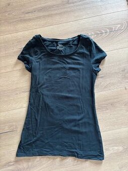 Dámské černé triko s krátkým rukávem, vel. S, Clockhouse