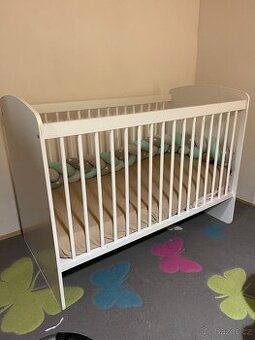 Dětská postýlka 140x70