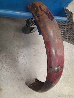 Zadní blatník předvàlečná