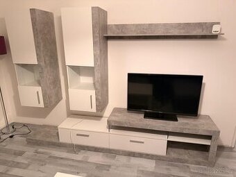 Obývací stěna Möbelix