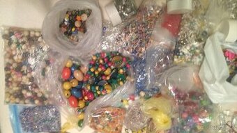 Stare koralky, kovove komponenty  Preciosa, Ornela, Jablonex