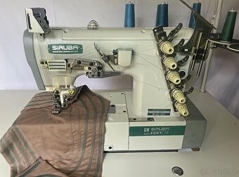 Průmyslový coverlock Siruba F007J