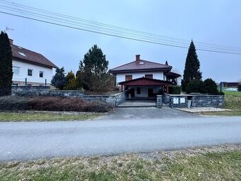 Pronájem rod. domu Kladeruby - 1