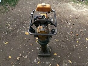 Vibrační žába - pěch Dynapac LC71