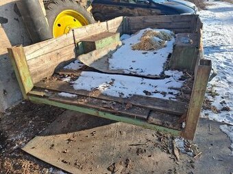 Vlek, vlečka, vozík za traktor