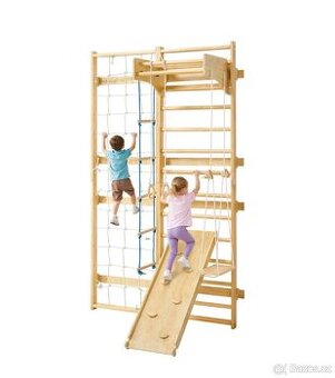 Nová Švédská stěna, 8v1