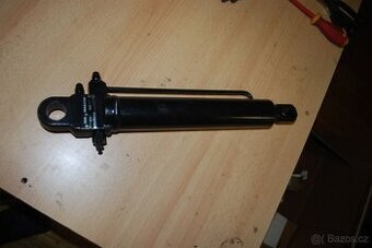 Avia A60 - A80 - NOVÁ hydraulická pístnice zvedání kabiny