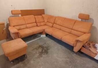 Pohovka rozkládací  rohová 270x220