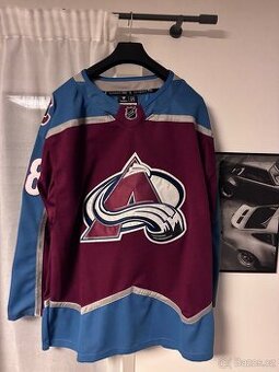 Hokejový dres NHL Martin Nečas, vel. M