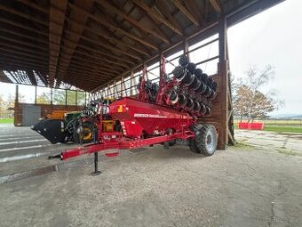Secí stroj HORSCH Maestro 12 CV MTS