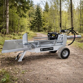 Benzínová štípačka dřeva LRC18T