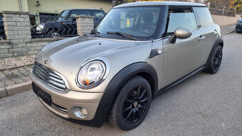 Mini R56 1,4 70kw 2008