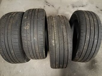 Letní pneu 215/55 R17