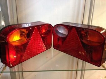 Nová světla k přívěsnému vozíku, autotransportéru