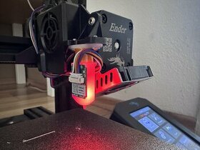 3D tiskárna Ender 3 V2 + upgrade - 1