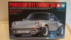 Plastikový model 1:24 TAMIYA Porsche 911 Turbo 88