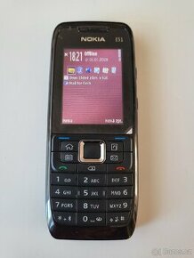 Mobilní telefon Nokia E51 Nový (18 vteřin hovoru celkem)