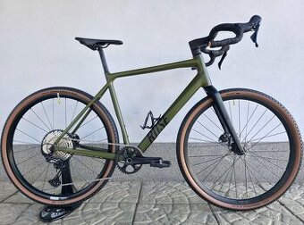 Gravel Rose Backroad 2025