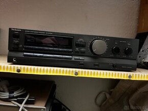 Zesilovač Technics SA-GX130D stereo receiver.