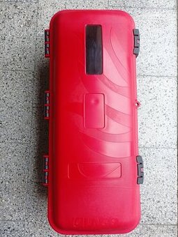 Box na hasicí přístroj