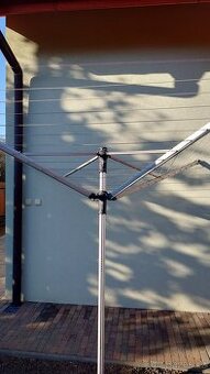 Zahradní sušák Brabantia Lift-O-Matic Advance 60m