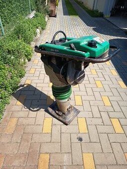 Vibrační pech Wacker
