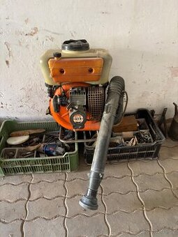 Motorový postřikovač - Oleo-Mac - AM180