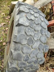 Pneu s diskem 365/80 R20