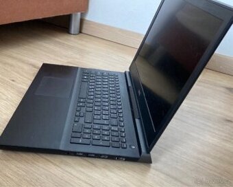 Dell Inspiron 15