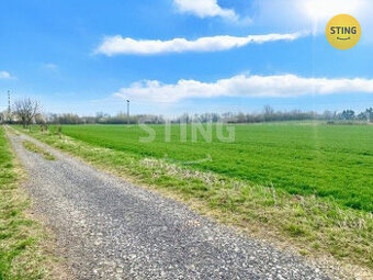 Prodej pozemku 6.745 m2 , 132106 - 1