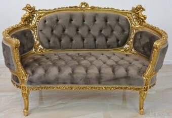 Zámecké řezbované sofa s amorky - čalouněné - 1