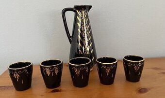 Retro keramická karafa + 5 kalíšků, lepené ucho