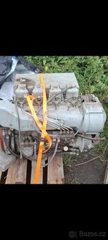 Motor Slavie 4 valec