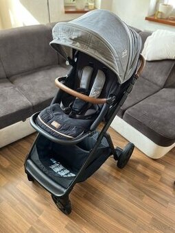 Joie set Aeria signature carbon