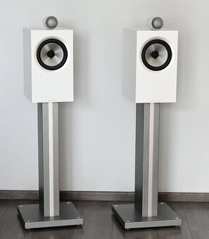 Bowers & Wilkins 705 S2 a stojany FS 700 S2