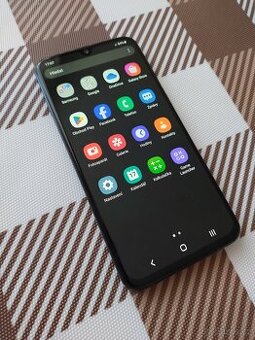 Samsung A40