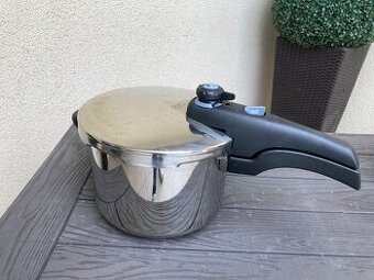 kuchyňské nádobí