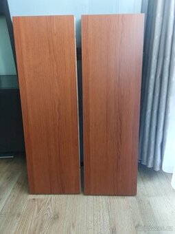 Nástěnné police 2 kusy - cena za obě