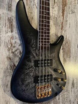 BASOVÁ KYTARA IBANEZ