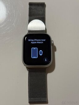 Apple Watch Series 8 45mm (Cellular, hliník, stříbrné)
