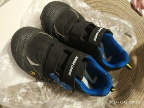 Tenisky Junior League vel. 31