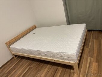 Postel+Matrace (140x200 cm)