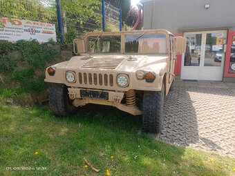 Humvee M998 Hummer H1