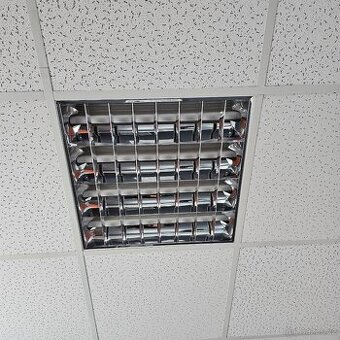 zářivkové stropní svítidlo