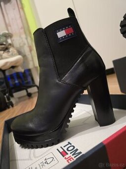 nízké kozačky, kotníčkové boty Tommy Hilfiger Jeans, 37