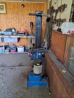 Štípačka na dřevo