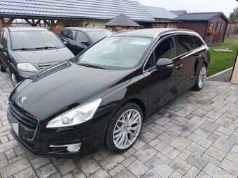 Peugeot 508sw GT, 2.2hdi, 150kW, nadherny stav