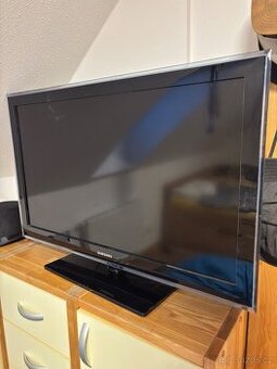 Samsung LED TV 40” Full HD – funkční, bez ovladače