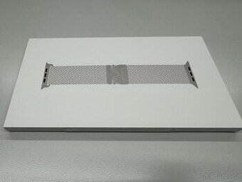 Apple Watch  milánský tah 49mm - S