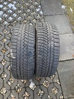 Zimní pneu 205/50/17